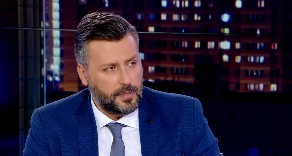 Απόπειρα διάρρηξης στο σπίτι του καταγγέλλει ο Γιάννης Καλλιάνος